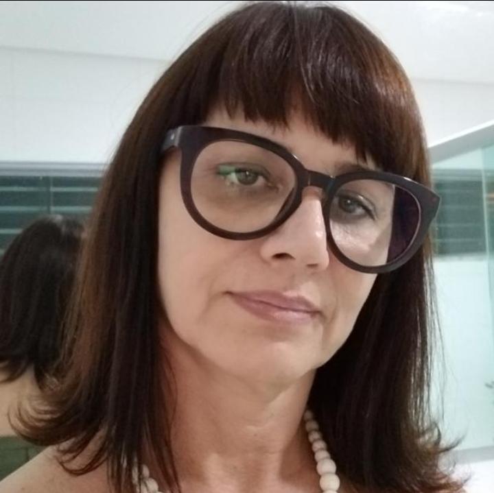 Maísa de Oliveira Abranches